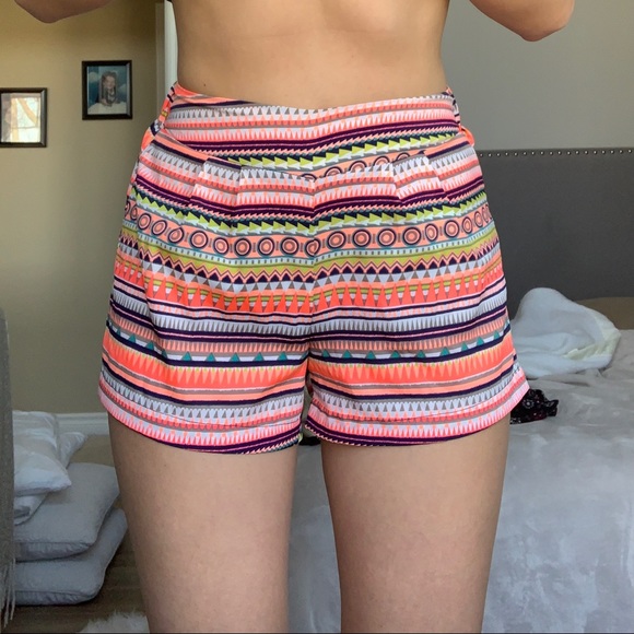 Charlotte Russe Aztec Shorts - Picture 2 of 6